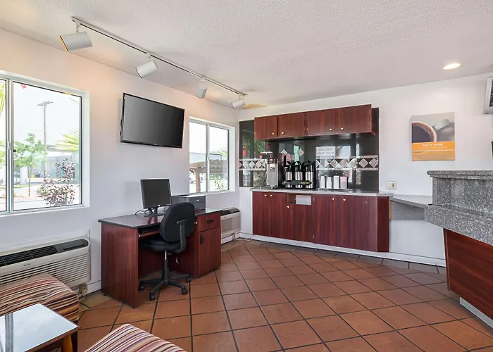 Motel 6-El Paso, TX - Airport - Fort Bliss