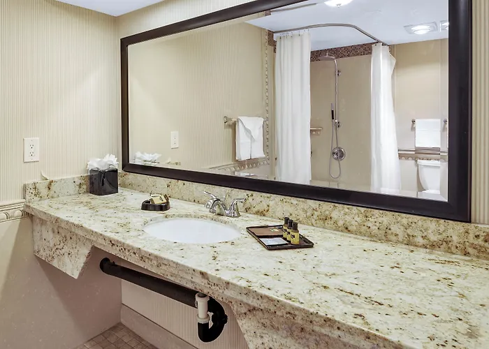 Best Western Plus Redondo Beach Inn