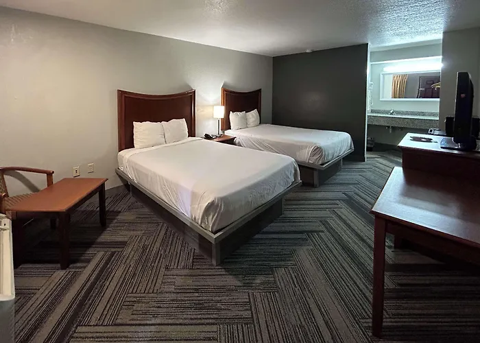 Motel 6 Ada Ok