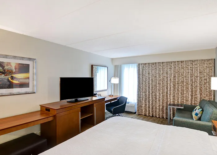 Hampton Inn Albany-Wolf Road