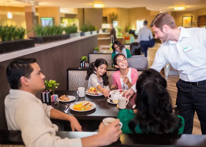 Holiday Inn Indianapolis - Airport Area N By Ihg