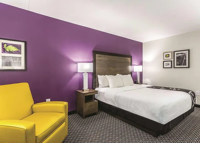 La Quinta By Wyndham Columbia / Fort Meade