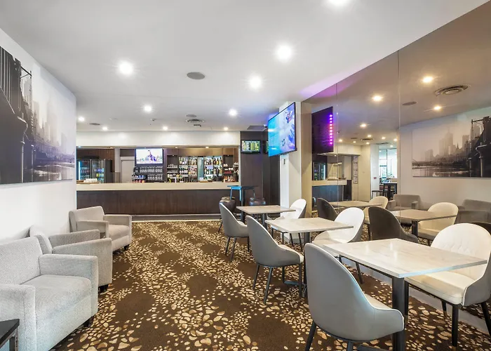Holiday Inn Melbourne Airport By Ihg