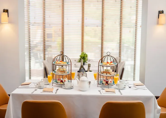 Delta Hotels By Marriott Heathrow Windsor