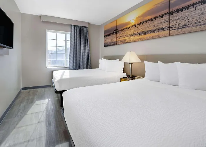 Days Inn & Suites By Wyndham Cherry Hill - Philadelphia