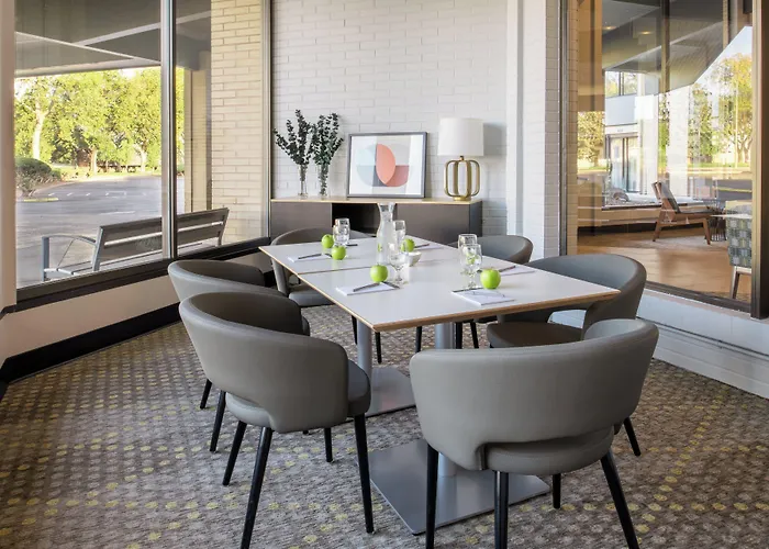 Holiday Inn Richland On The River By Ihg