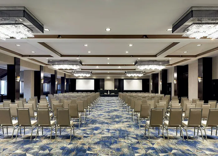 Sheraton Montreal Airport Hotel