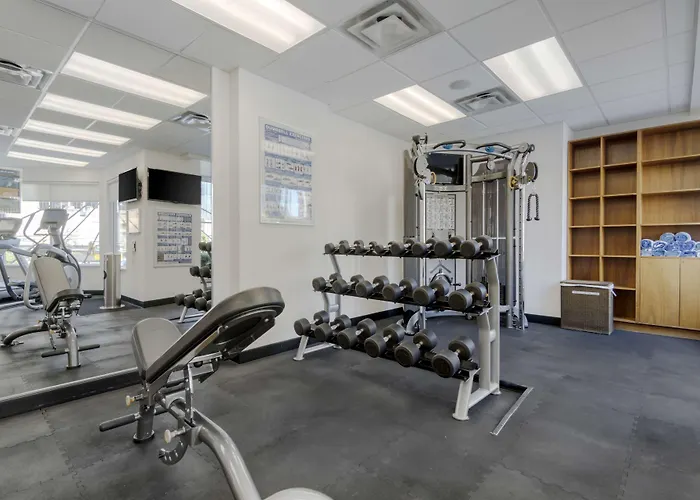 Best Western Premier Chateau Granville Hotel & Suites & Conference Centre