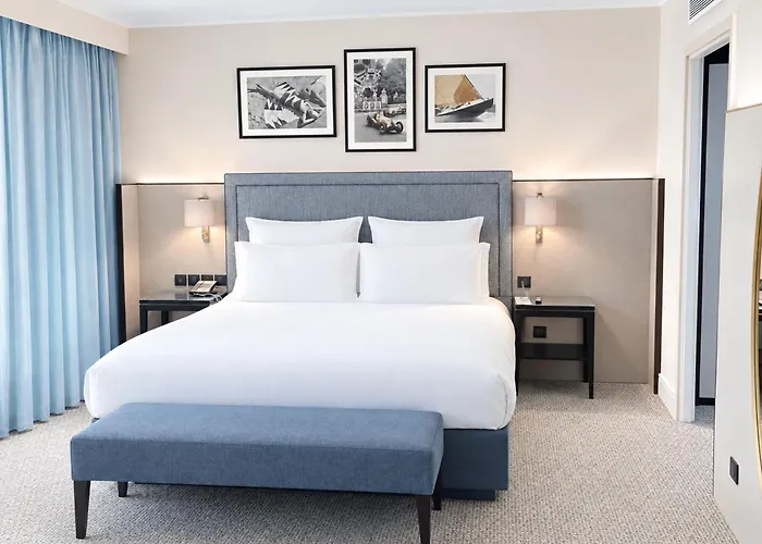 Columbus Hotel Monte-Carlo, Curio Collection By Hilton