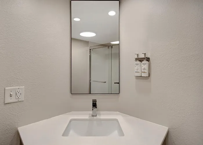 Holiday Inn Express Rochester - University Area By Ihg