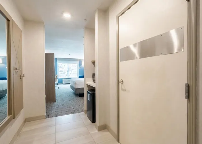 Holiday Inn Express Bothell By Ihg