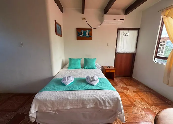 Hostal Casa Edén