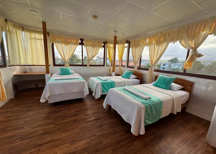 Hostal Casa Edén