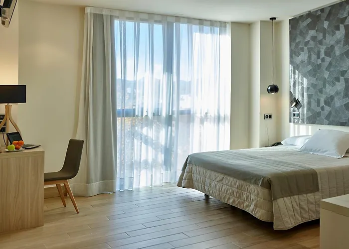Hotel Bilbao Plaza