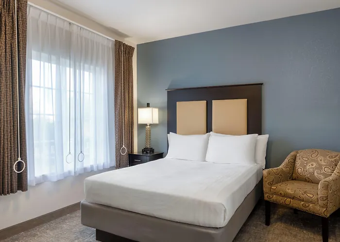 Stay-Over Suites - Fort Gregg-Adams Area