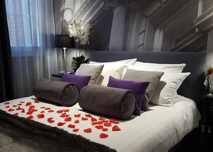 Grey Street Hotel