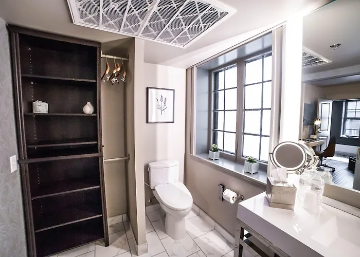 Seven Gables Inn, St Louis West, A Tribute Portfolio Hotel