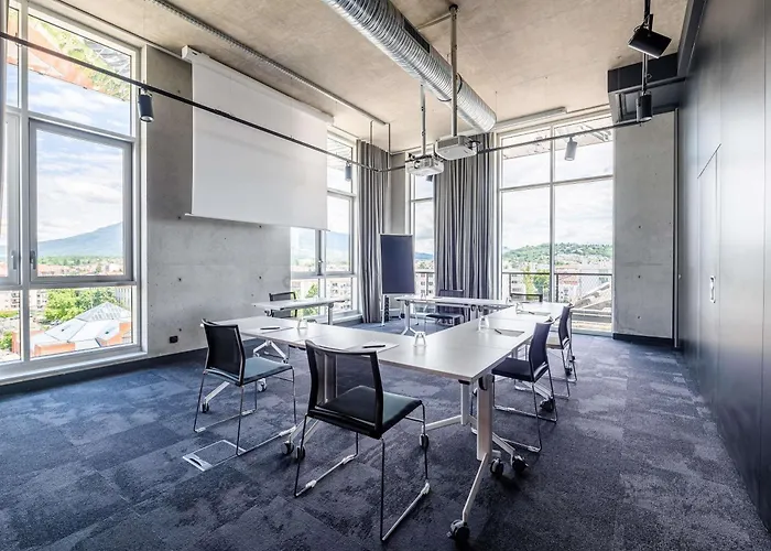 Novotel Annemasse Centre - Porte De Geneve