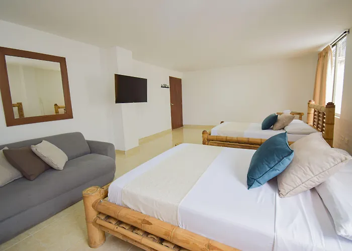 Hotel Toledo Plaza