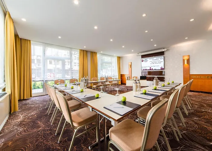 Best Western Plus Delta Park Hotel