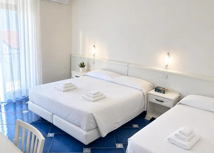 Hotel De Rosa