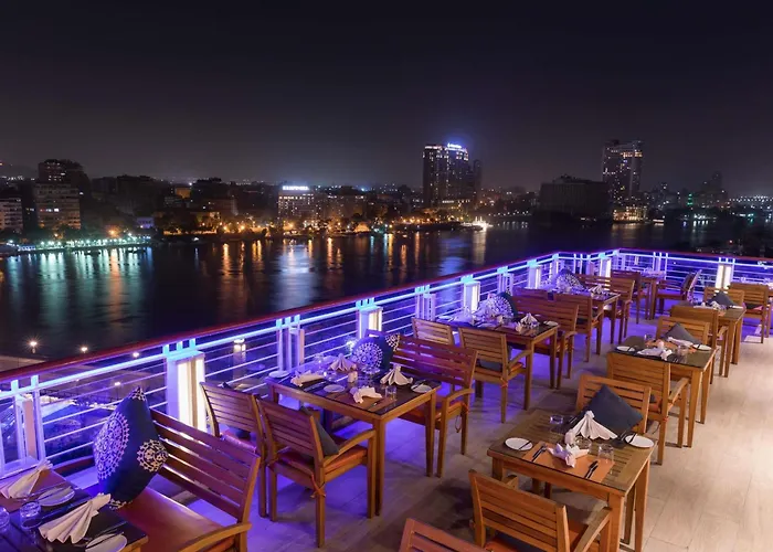 Hotel Novotel Cairo El Borg