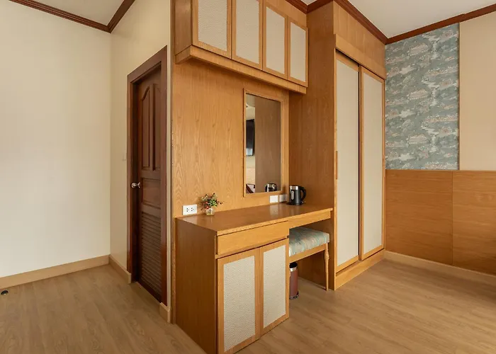 Baan Sailom Hotel Phuket - Sha Extra Plus