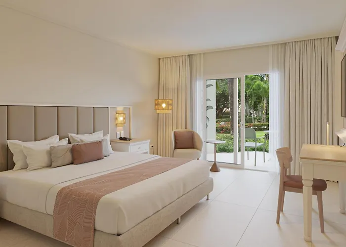 Wyndham Alltra Punta Cana All Inclusive Resort