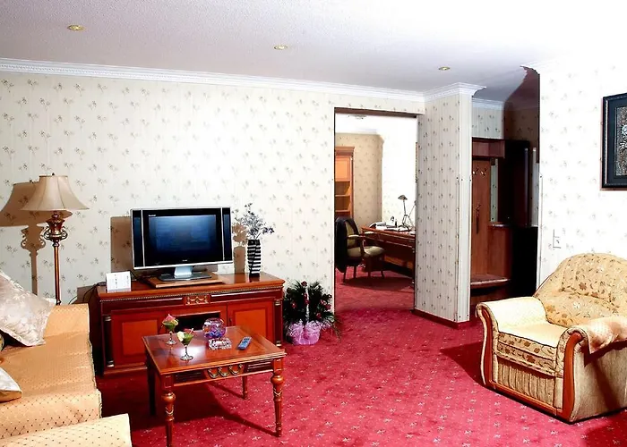 Narantuul Hotel