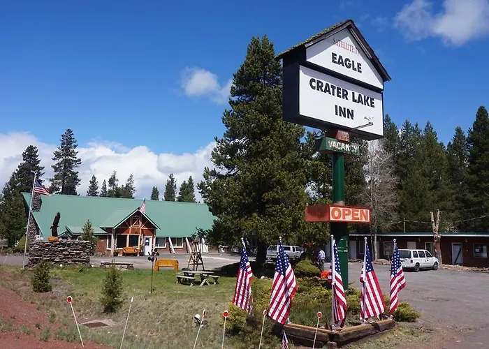 Eagle Crater Lake Inn