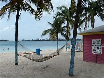 Holiday Inn Express & Suites Nassau