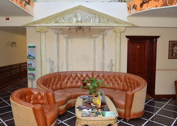Atrium Hotel