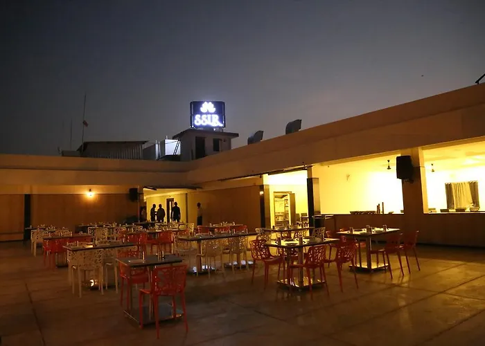 Hotel Sslr ,Gangavathi