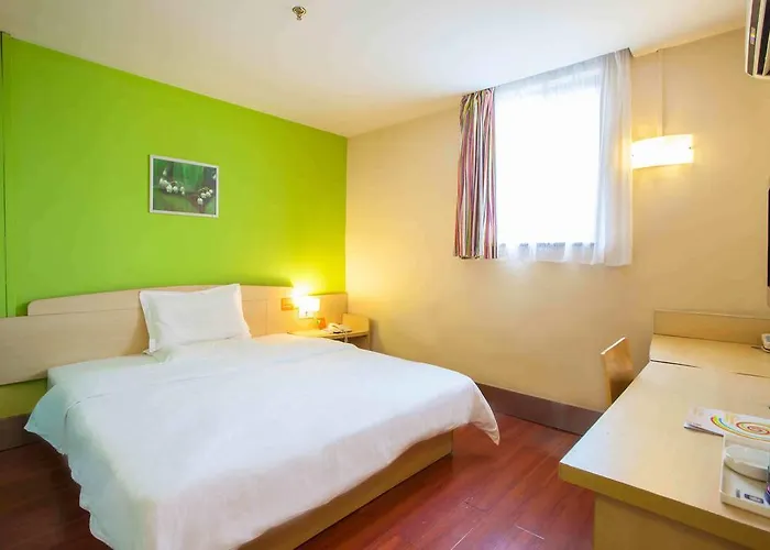 7Days Inn Urumqi Yan An Road Branch