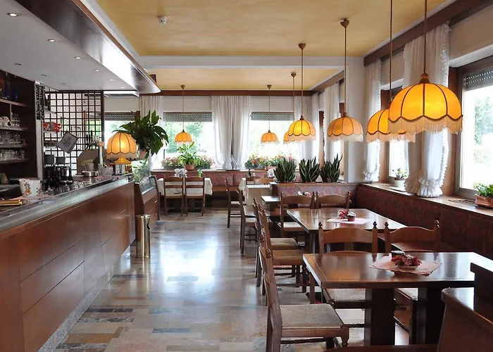 Albergo Ristorante Cima I Pra'