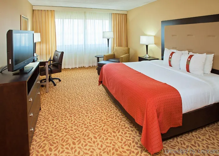 Holiday Inn Evansville Airport