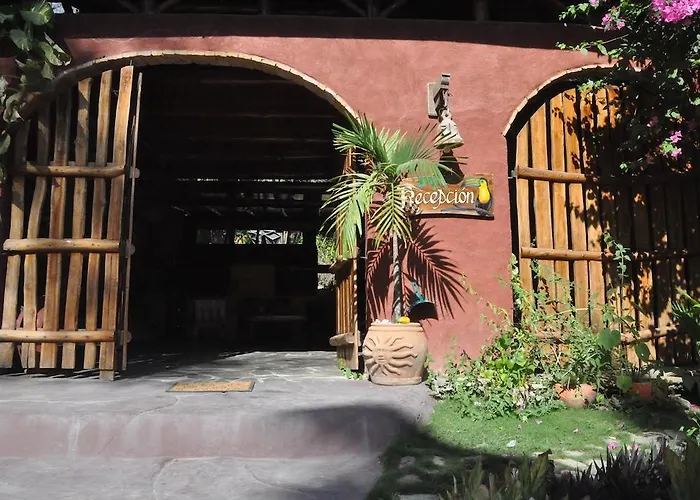 Hacienda La Isla Lodge
