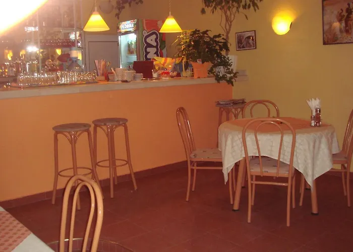 Family Hotel Central