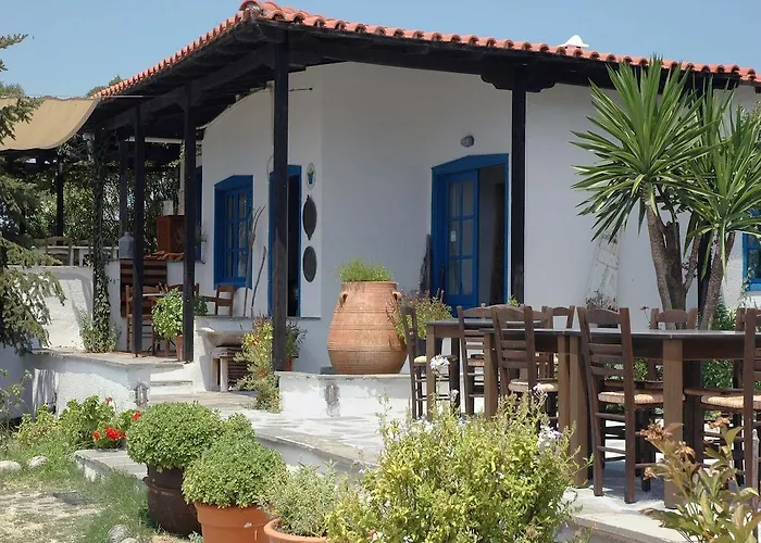Skites Hotel Bungalows