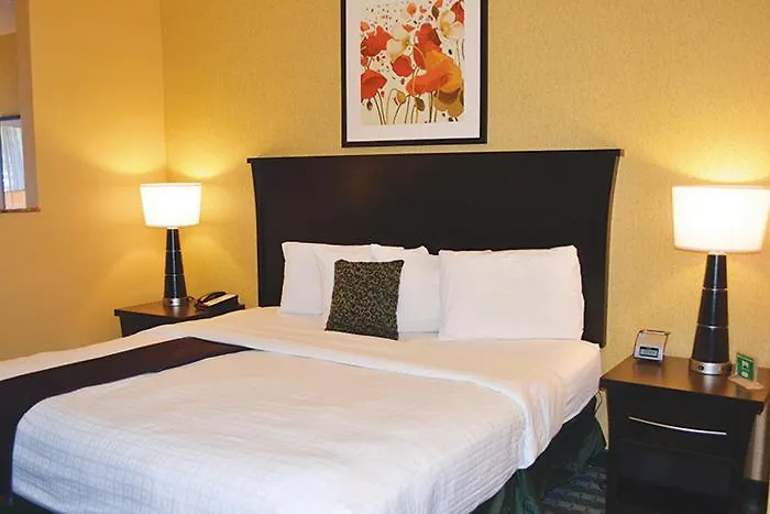 Crystal Inn Hotel & Suites - Logan