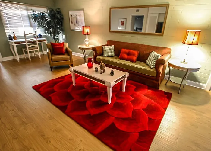 El Dorado Scottsdale, A Vacation Suites Hotel