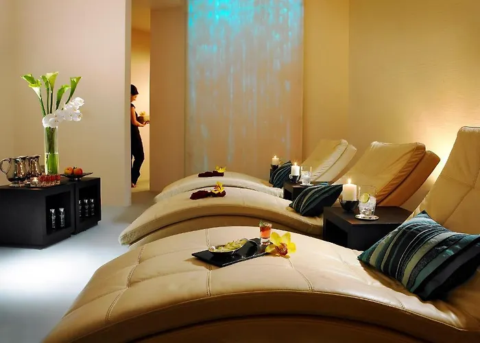 Hotel Westport - Leisure Spa And Conference