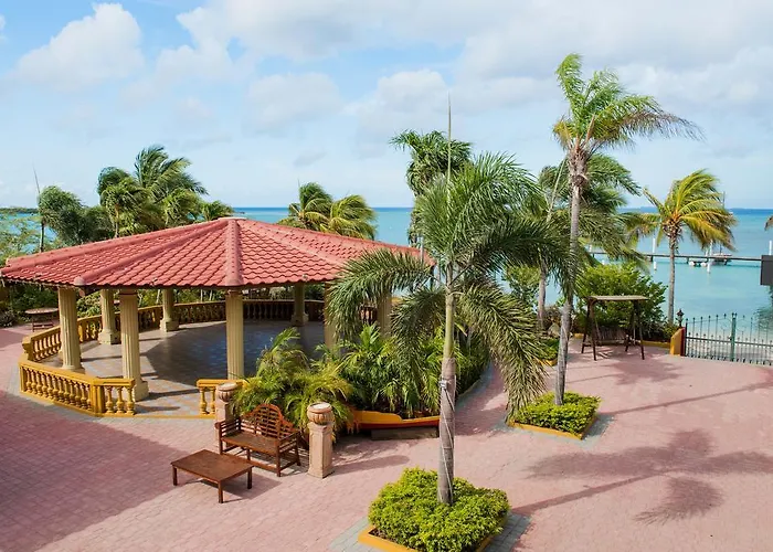 Aruba Surfside Marina