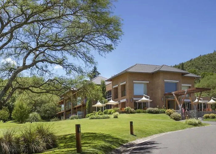 Altos De Belgrano Hotel Cabanas Golf Y Spa