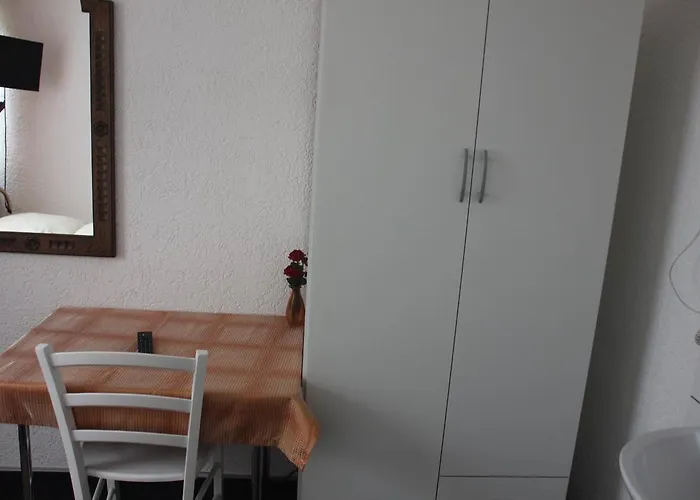 Airport-Hotel Zum Taubengrund