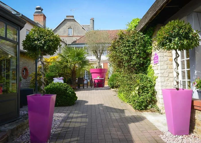 Logis Hôtel Restaurant l'Auberge Normande