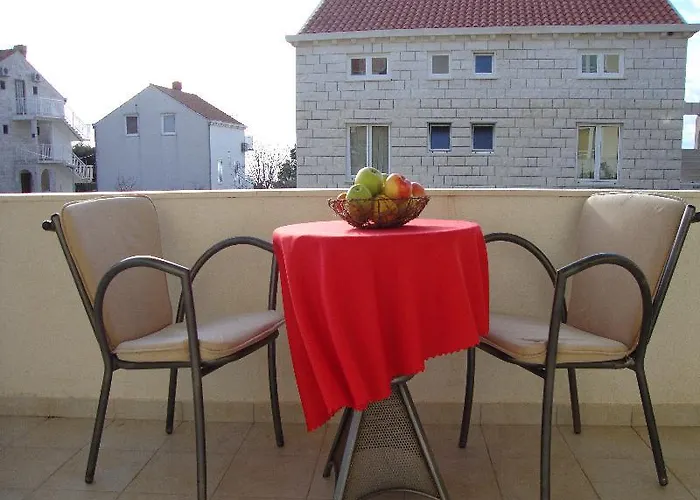 Apartments Zecevic