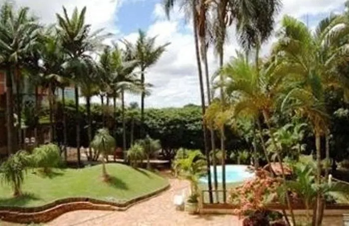 Estancia Park Hotel