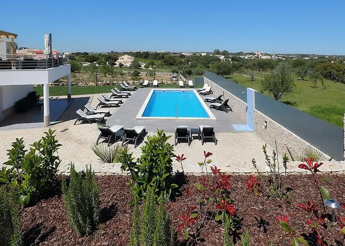 Sunfield Guest House - Only Adults