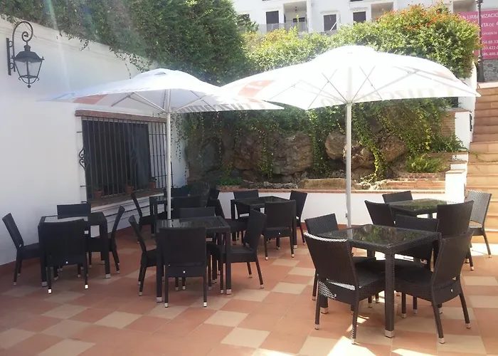 Hotel Vega De Cazalla